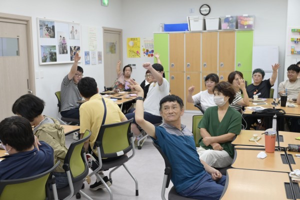 e63e5d6bf85840c264fe83a6f2c3c5a7_1759151